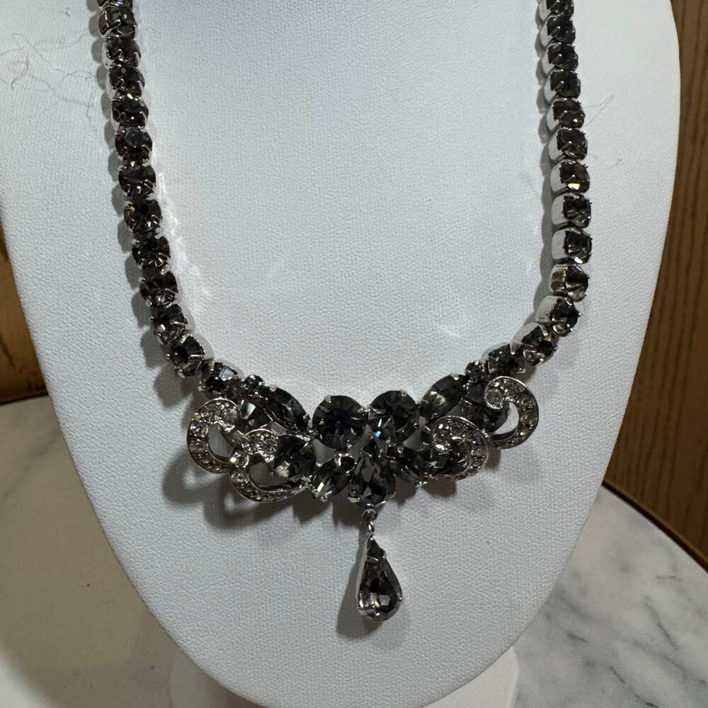 ❤️Necklace Glittery showpiece